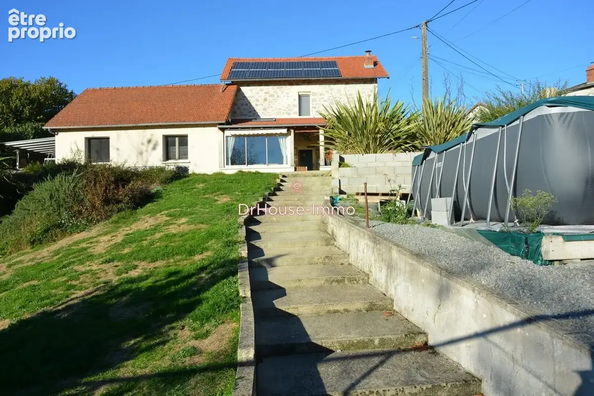 Maison à BUSSIERE-GALANT