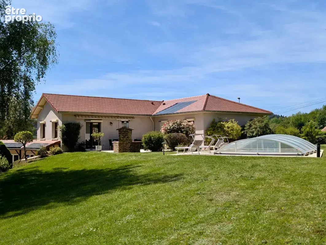 Villa 5 pièces 178 m2 avec piscine - photo 2
