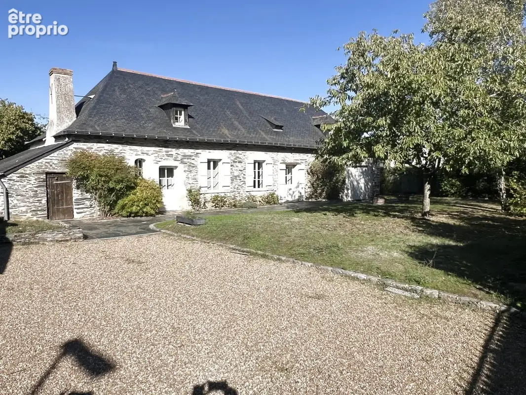 Maison à SAINT-BARTHELEMY-D'ANJOU