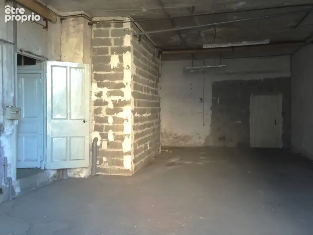 Immeuble à renover (160 m2) avec grand garage (90 m2). - photo 6