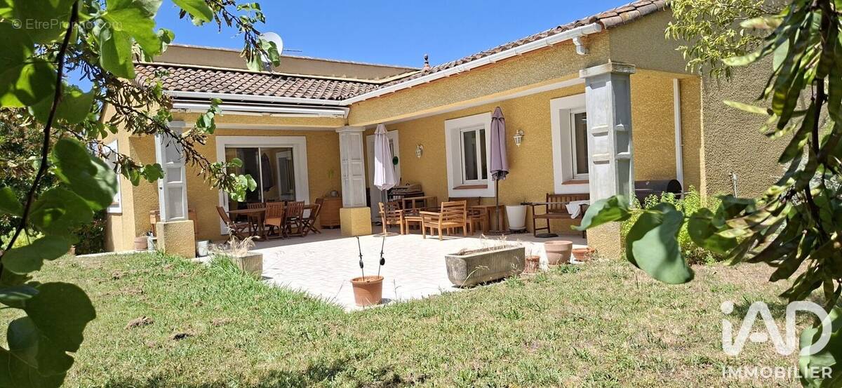 Photo 1 - Maison à POMAS