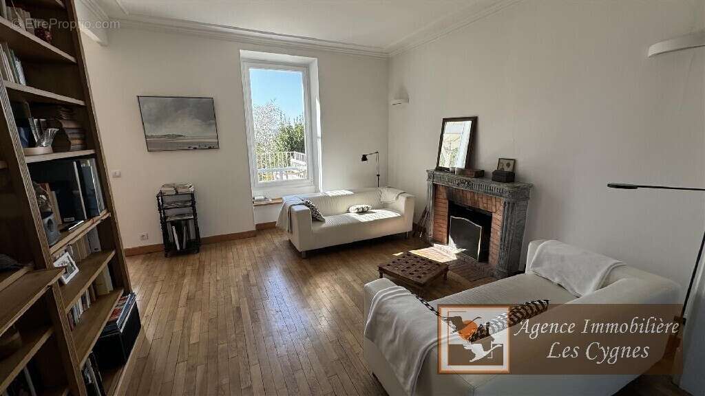 Maison à CHARTRETTES