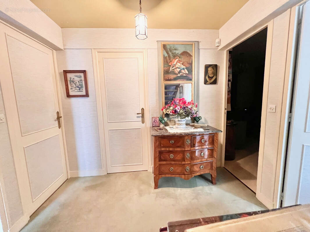 Maison à MONT-SAINT-AIGNAN