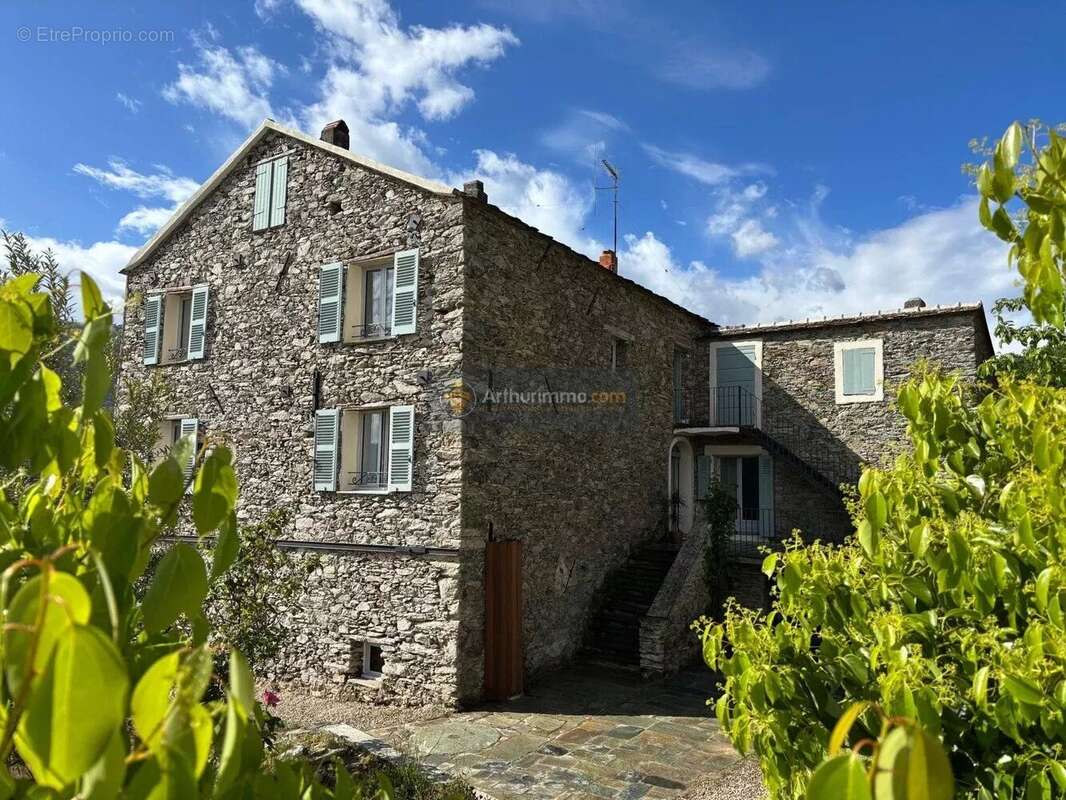 Maison à MURATO