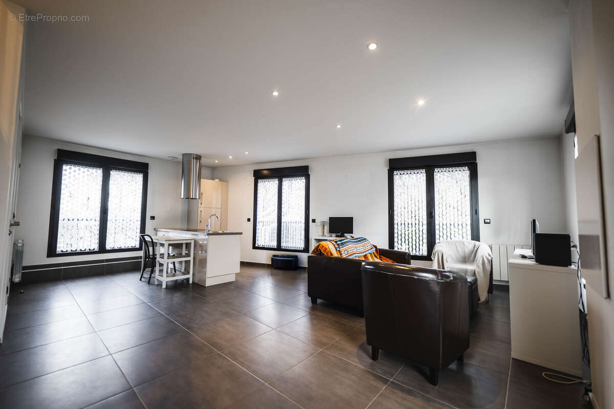 Appartement à BRY-SUR-MARNE