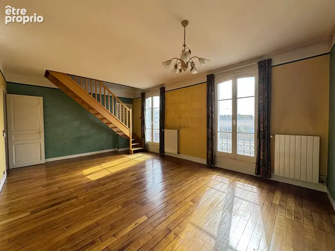 Asnières duplex  de 145 m² au sol à moderniser - photo 2