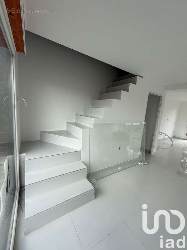 Photo 2 - Maison à LOURCHES