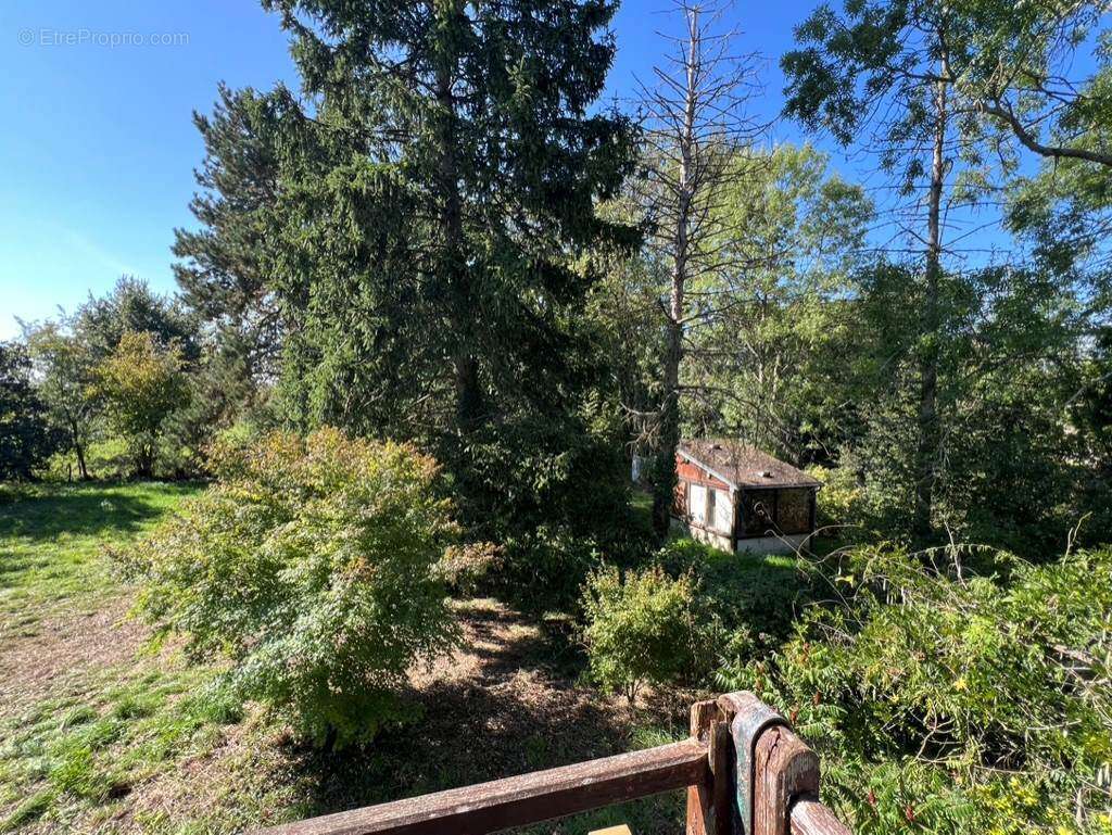 Maison à SAINT-AGIL