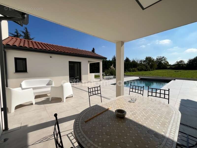 Maison à JANNEYRIAS