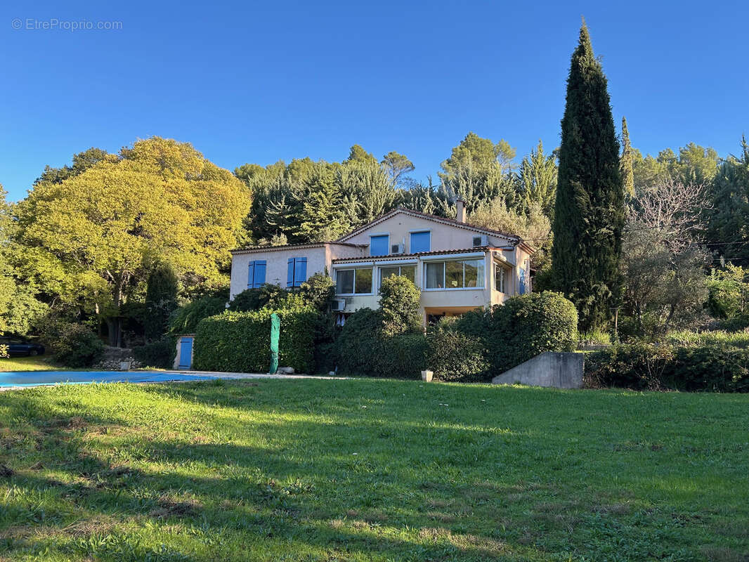 Chateaudouble - villa avec piscine - photo 3