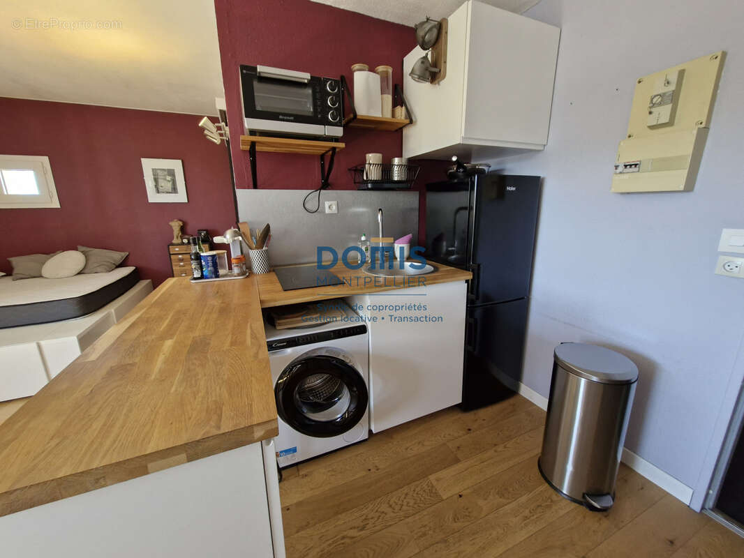 À vendre   Studio meublé entièrement équipé avec parking   Résidence sécurisée Eurocampus à Montpellier - photo 3