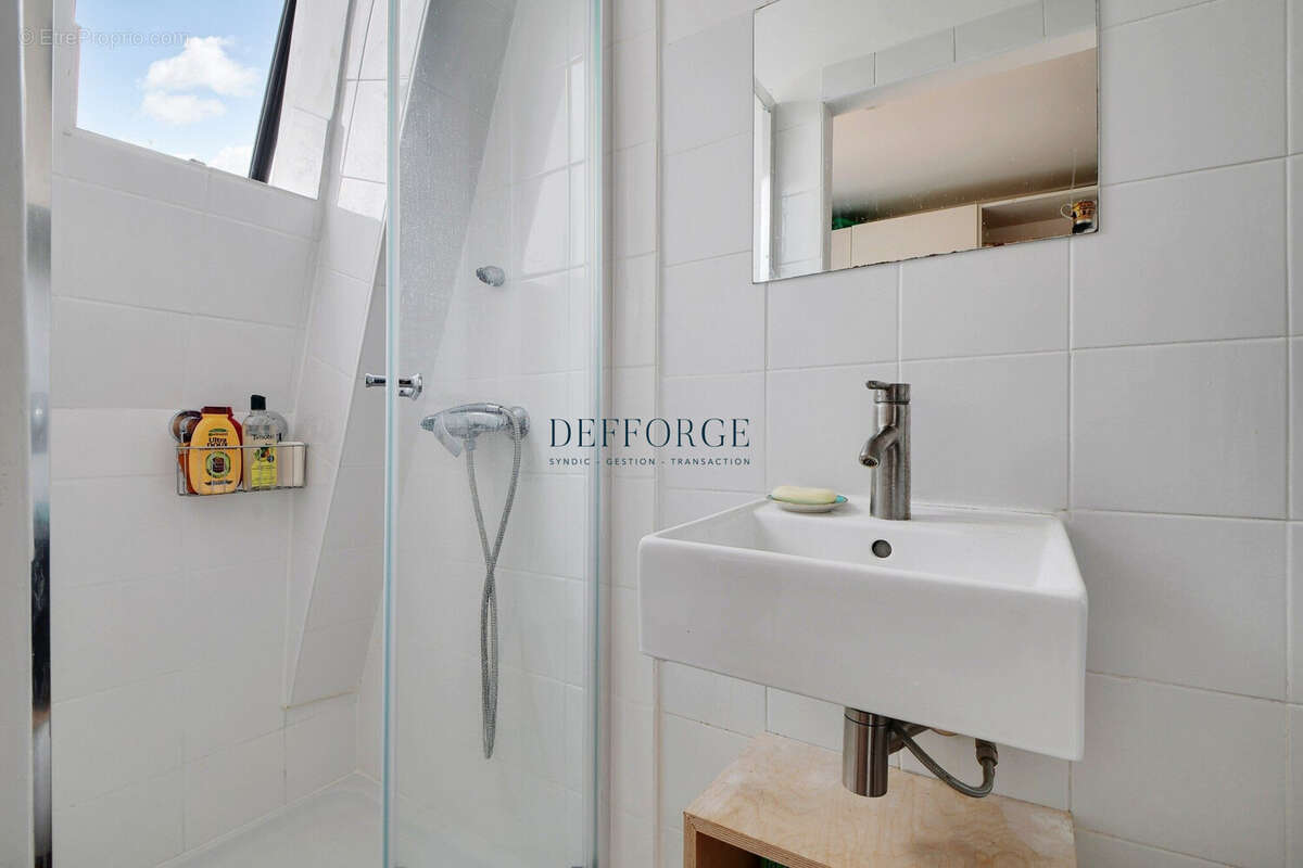 Appartement à PARIS-5E