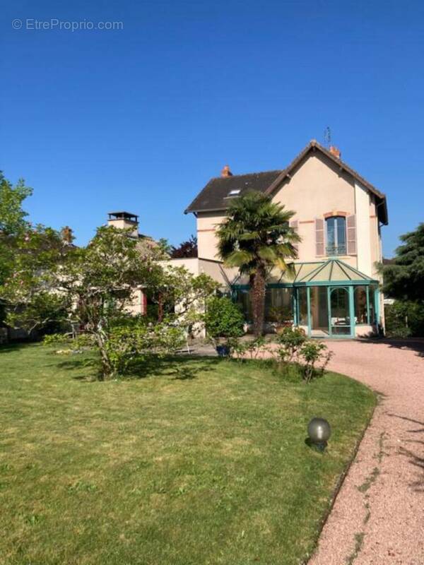 Photo 1 - Maison à PARAY-LE-MONIAL