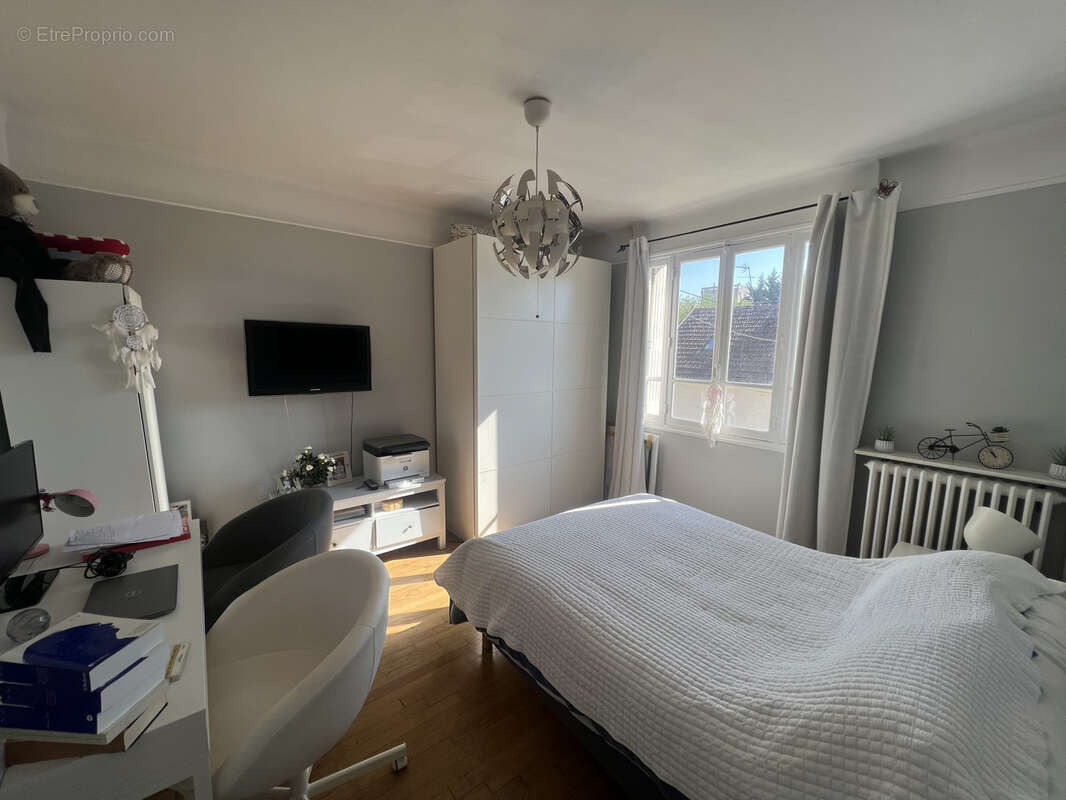 Maison à CHAMPIGNY-SUR-MARNE