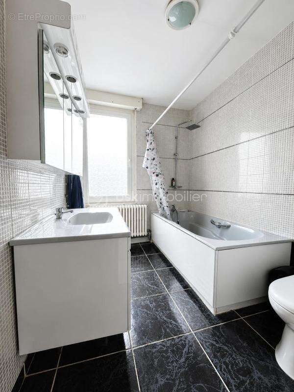 Maison semi-individuelle 4 chambres piscine jardin - photo 16