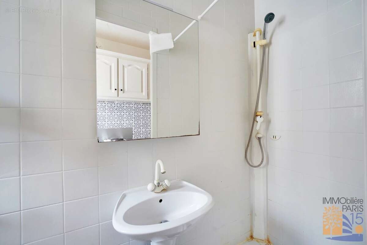 Appartement à PARIS-15E