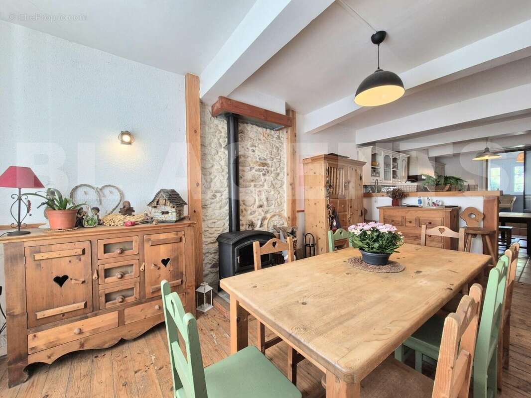 b3b3d3ac-97d8-449a-a2df-61a5d2b06645 - Maison à BELPECH