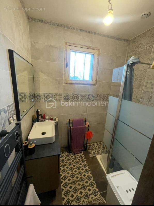 Maison à LE BUISSON-DE-CADOUIN