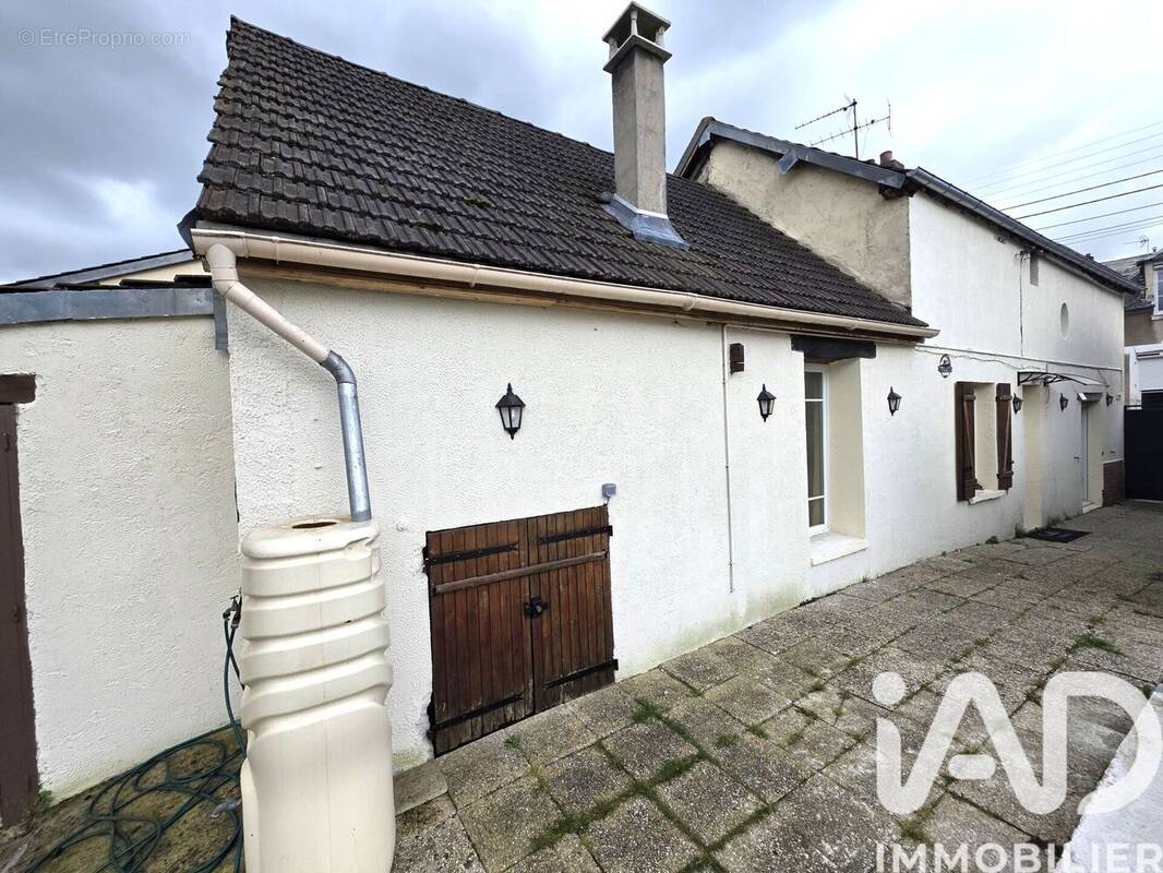 Photo 1 - Maison à MERU