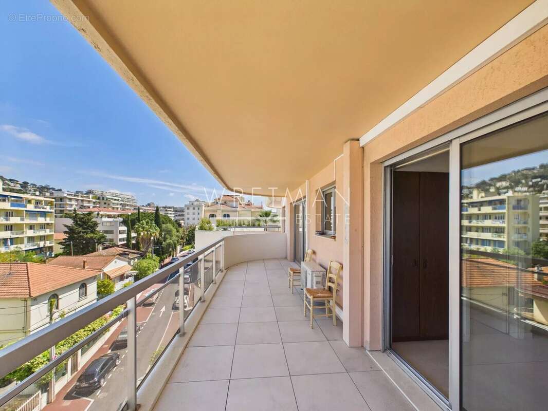 Appartement à CANNES