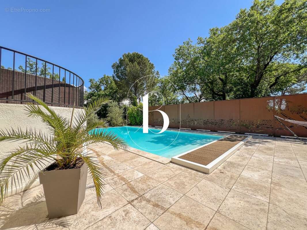 Maison à GOUDARGUES