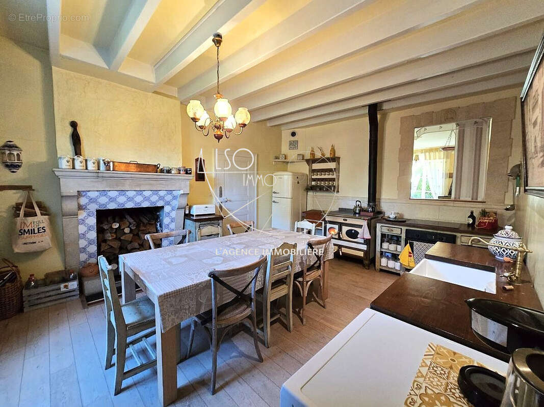 Maison à BREUIL-BARRET