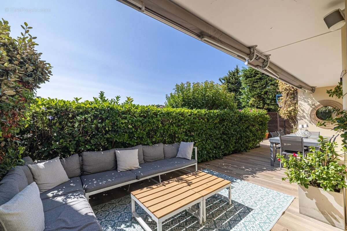 Appartement à VILLEFRANCHE-SUR-MER