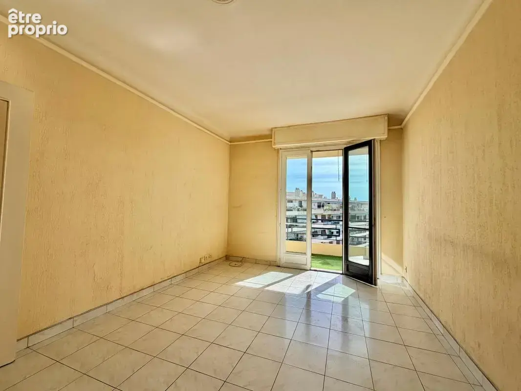 Nice ouest – caucade  2 pièces 53 m² – terrasse 12 m² – aperçu mer - photo 2
