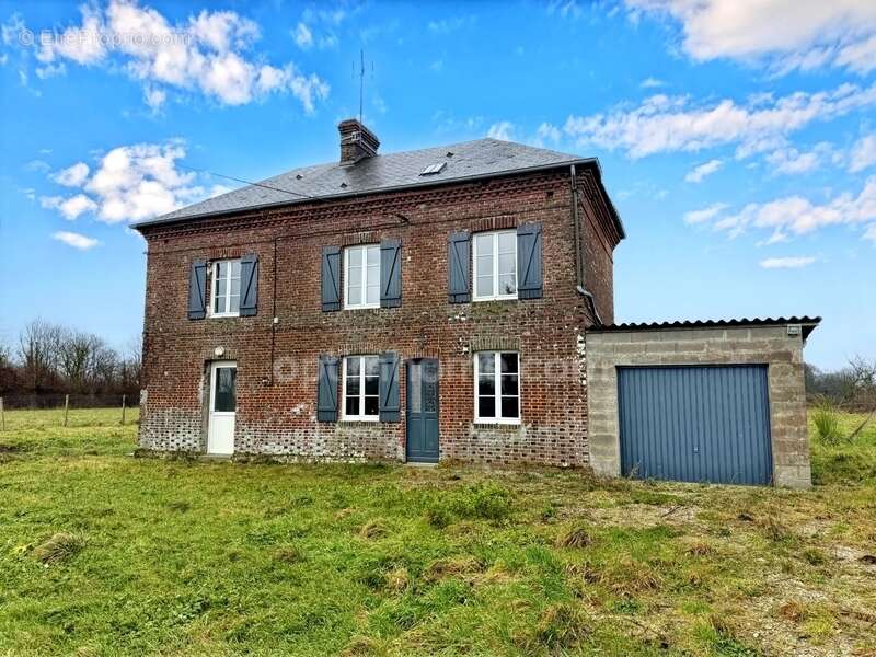 Maison à ECORCHES