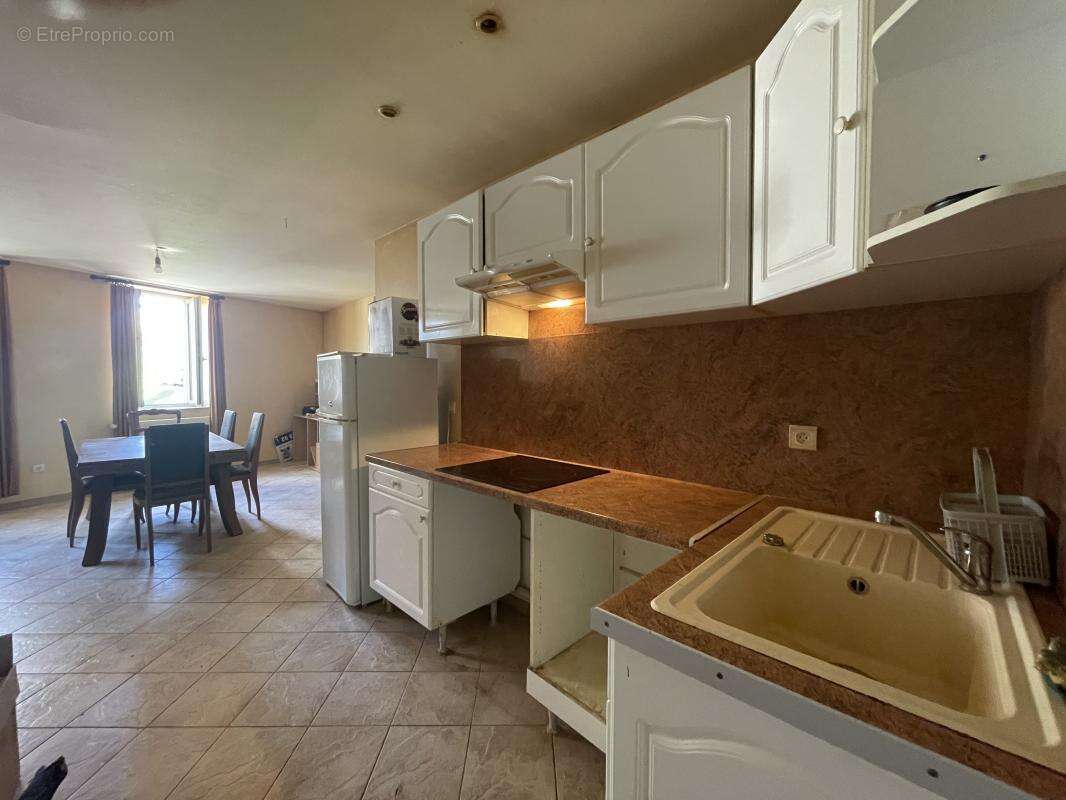 Appartement à SAINT-NICOLAS-DES-BIEFS