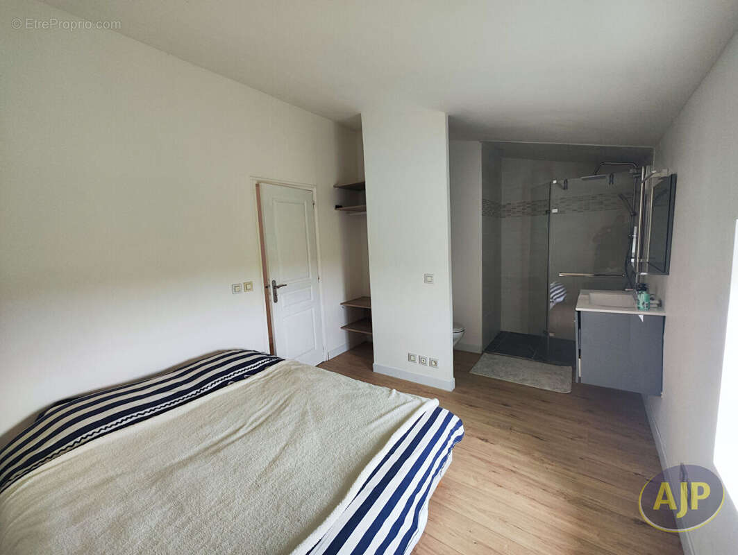 Maison à SAINT-MICHEL-EN-L&#039;HERM