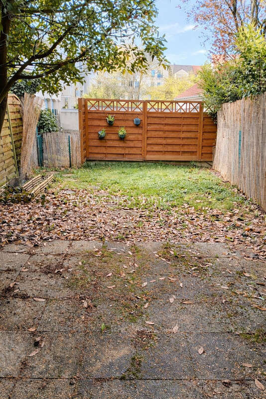 Maison à THIAIS