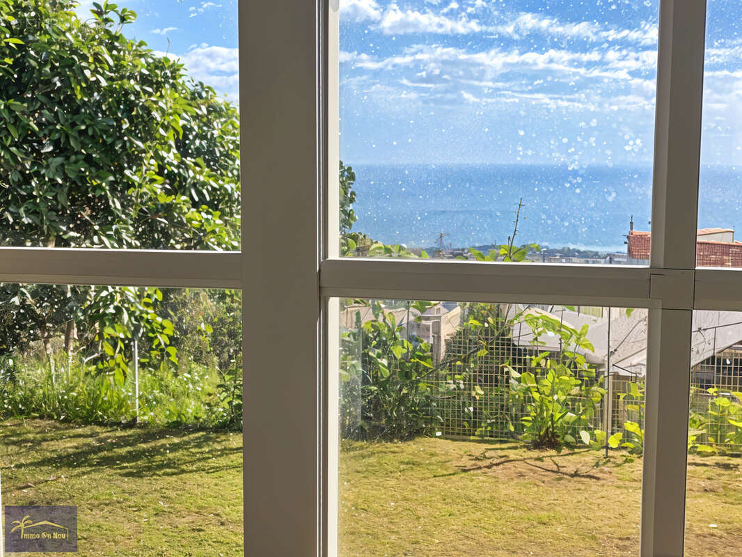 SAINT-CLAUDE   Élégante villa avec appartement indépendant, vue mer et montagne - photo 15