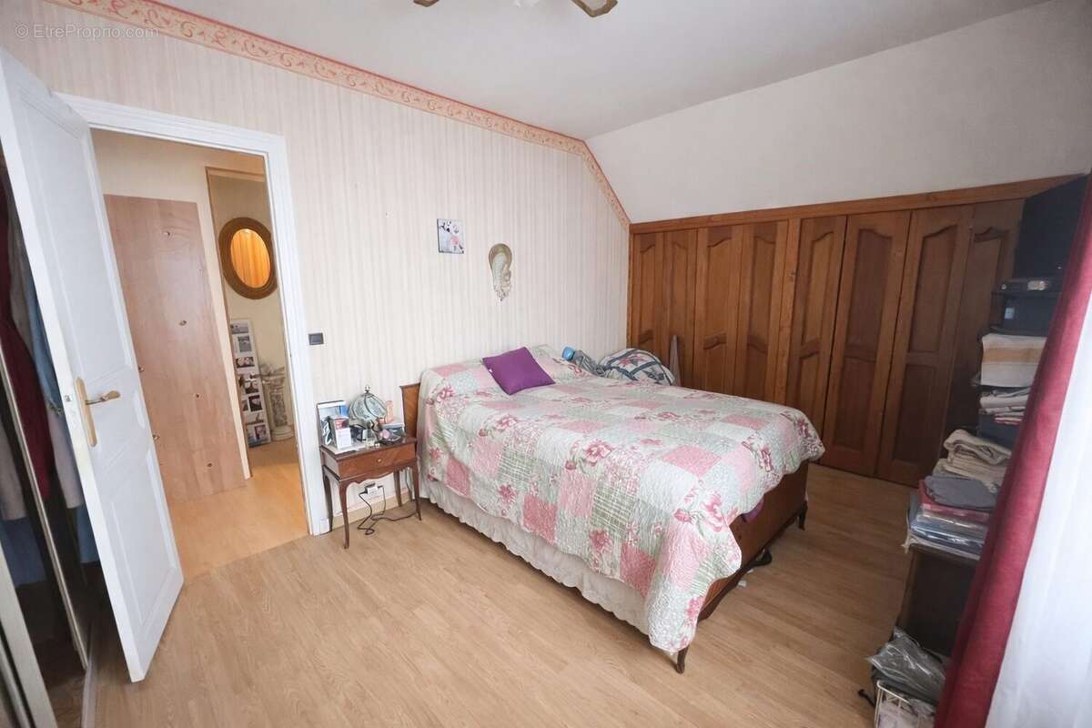 Maison à HOUILLES