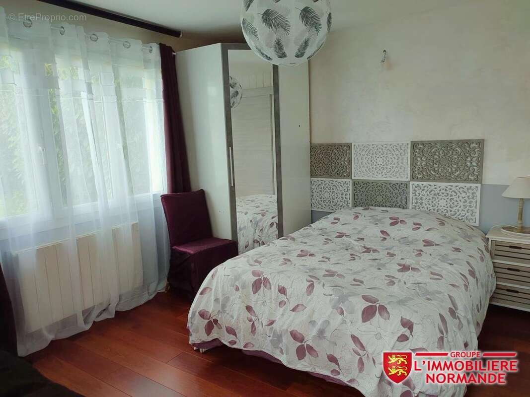 Maison à GUICHAINVILLE