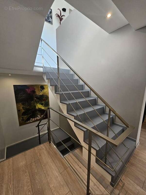 Maison à THEZAN-LES-BEZIERS