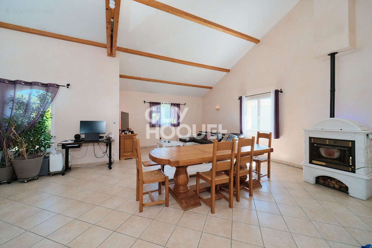 Maison à VALENCIN