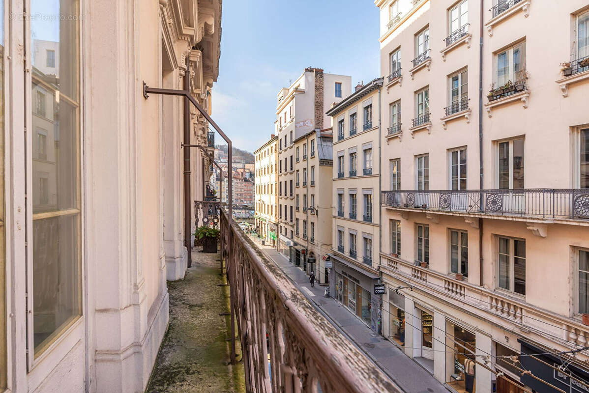 Appartement à LYON-1E