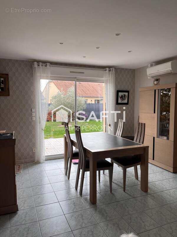 Photo 6 - Maison à VION