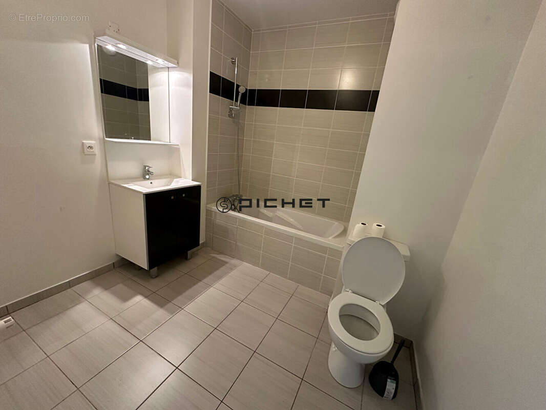 Appartement à VILLENAVE-D&#039;ORNON