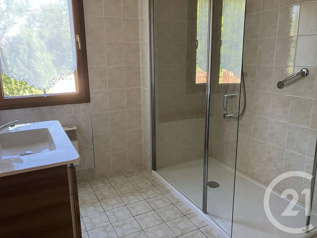 Maison 145 m² à Recy  - photo 20