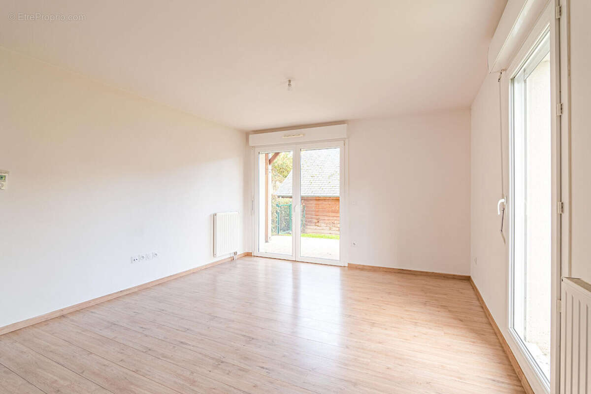 Appartement à FLEURY-SUR-ORNE