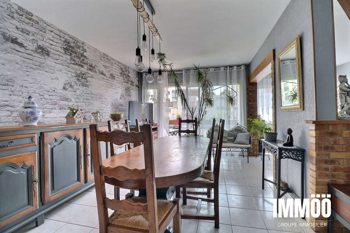 Appartement 80 m² à Deville-Les-Rouen  - photo 4