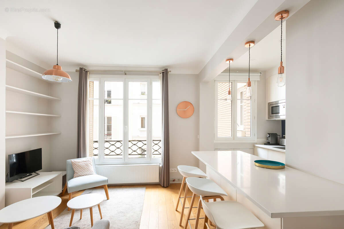 Appartement à PARIS-6E