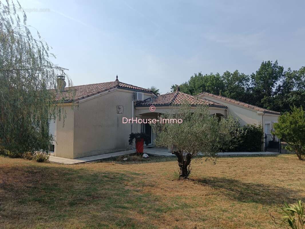 Maison 170 m² à Agen  - photo 6