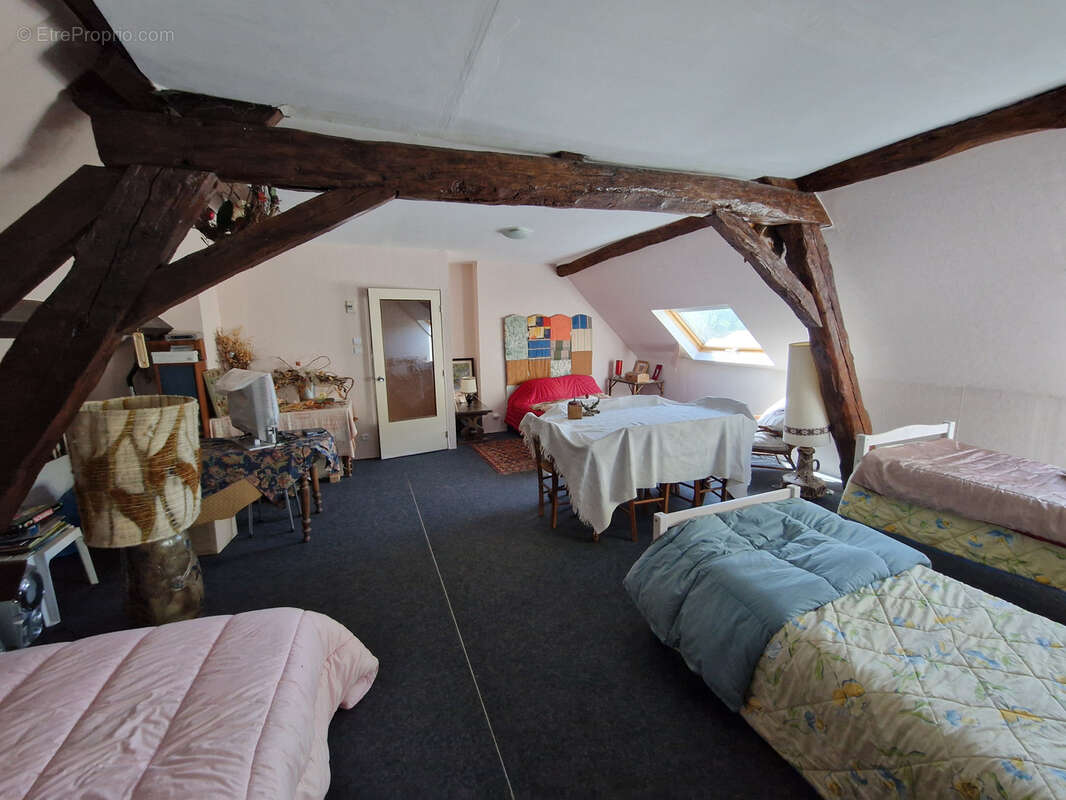Maison à SAINT-EMILAND