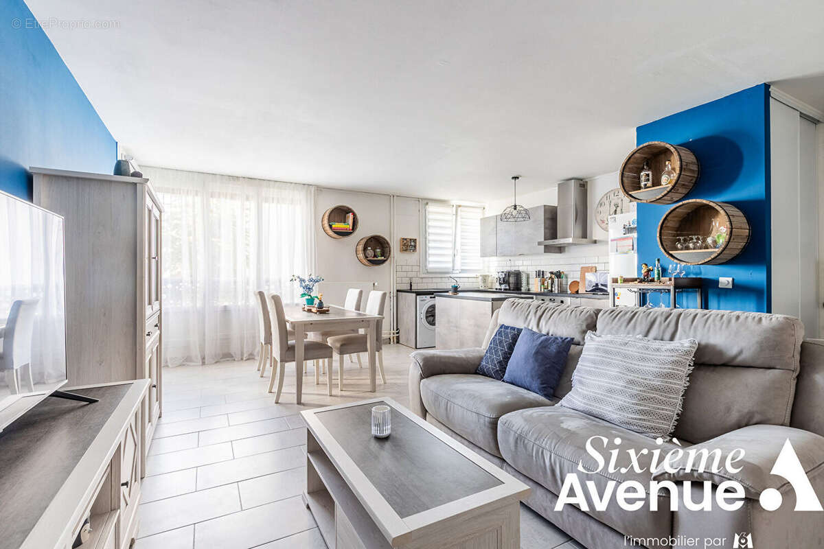 Appartement à CHILLY-MAZARIN