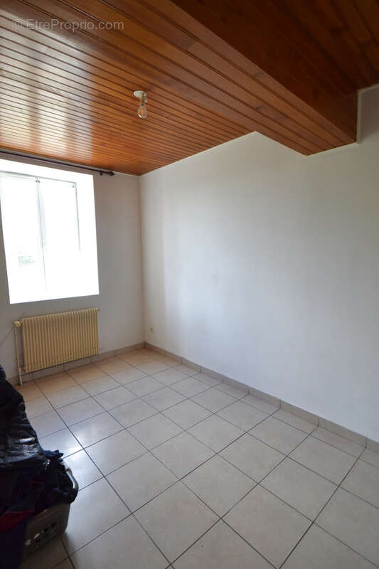 Maison à SAINT-BONNET-DE-ROCHEFORT