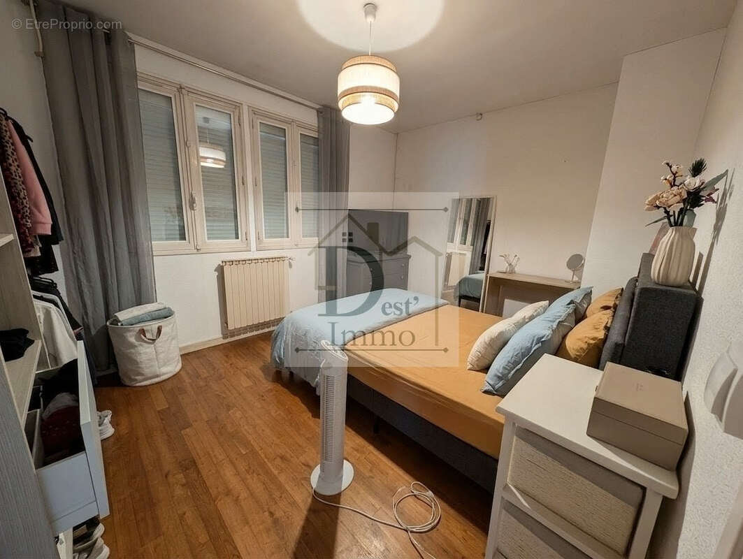 Maison de ville sur sous-sol semi enterré   92 m2   Saillat-sur-Vienne - photo 2