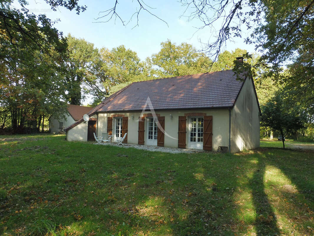 Maison à LAMOTTE-BEUVRON